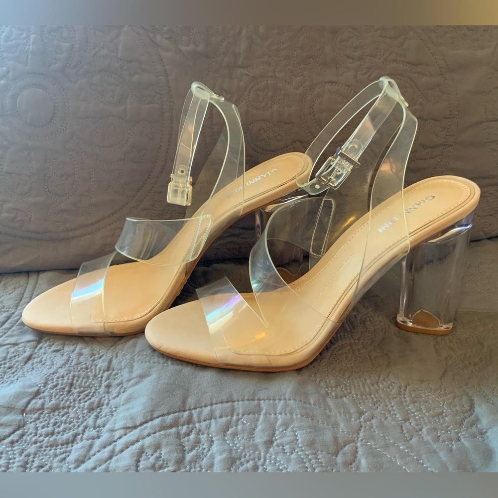 NEW Gianni Bini Ahrley Clear Vinyl Ankle Strap Strappy Sandals NWT - Picture 6 of 12